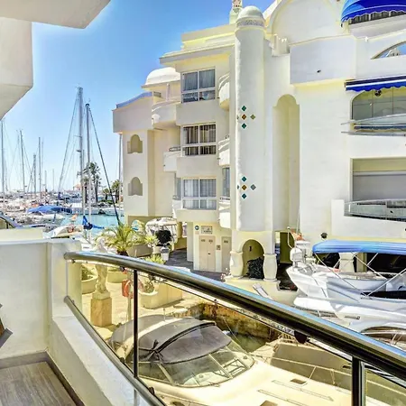 Puerto Marina Apartamento Exclusivo Apartment *